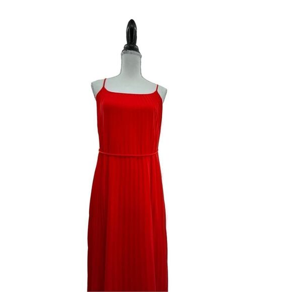 Banana Republic, red Christmasy accordion folded fabric, chiffon maxi size 0 fla - Picture 6 of 16